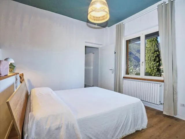 Villa Talina - Vista Lago E Parcheggio Privato Torno Apartment